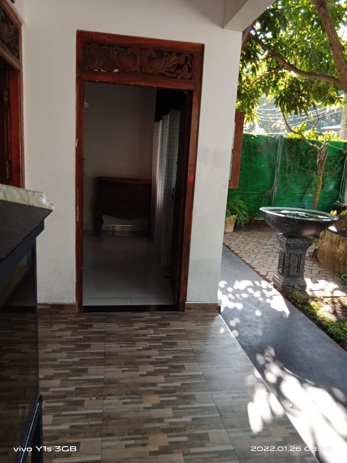 Timasha Home Stay 탕갈레 외부 사진